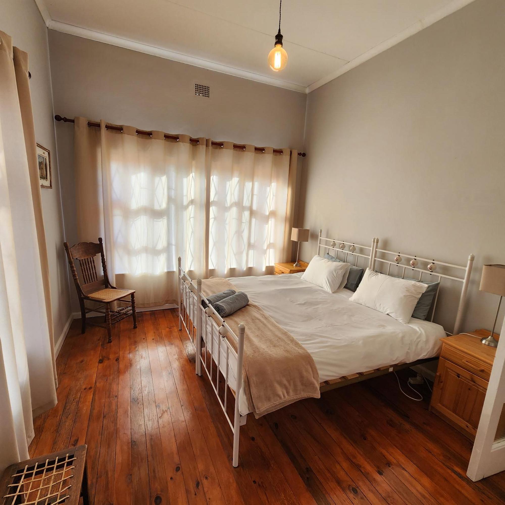 Karoo Leeu Self Catering Villa Oudtshoorn Exterior photo
