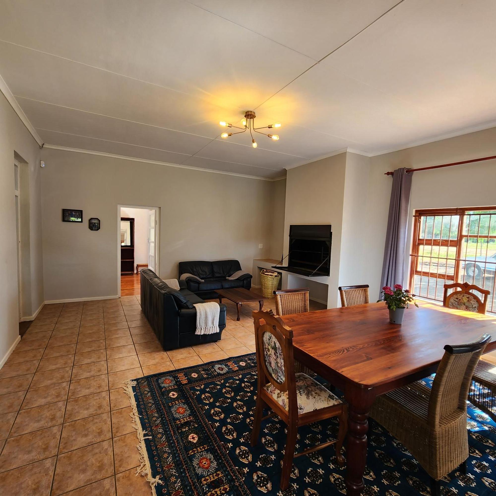 Karoo Leeu Self Catering Villa Oudtshoorn Exterior photo